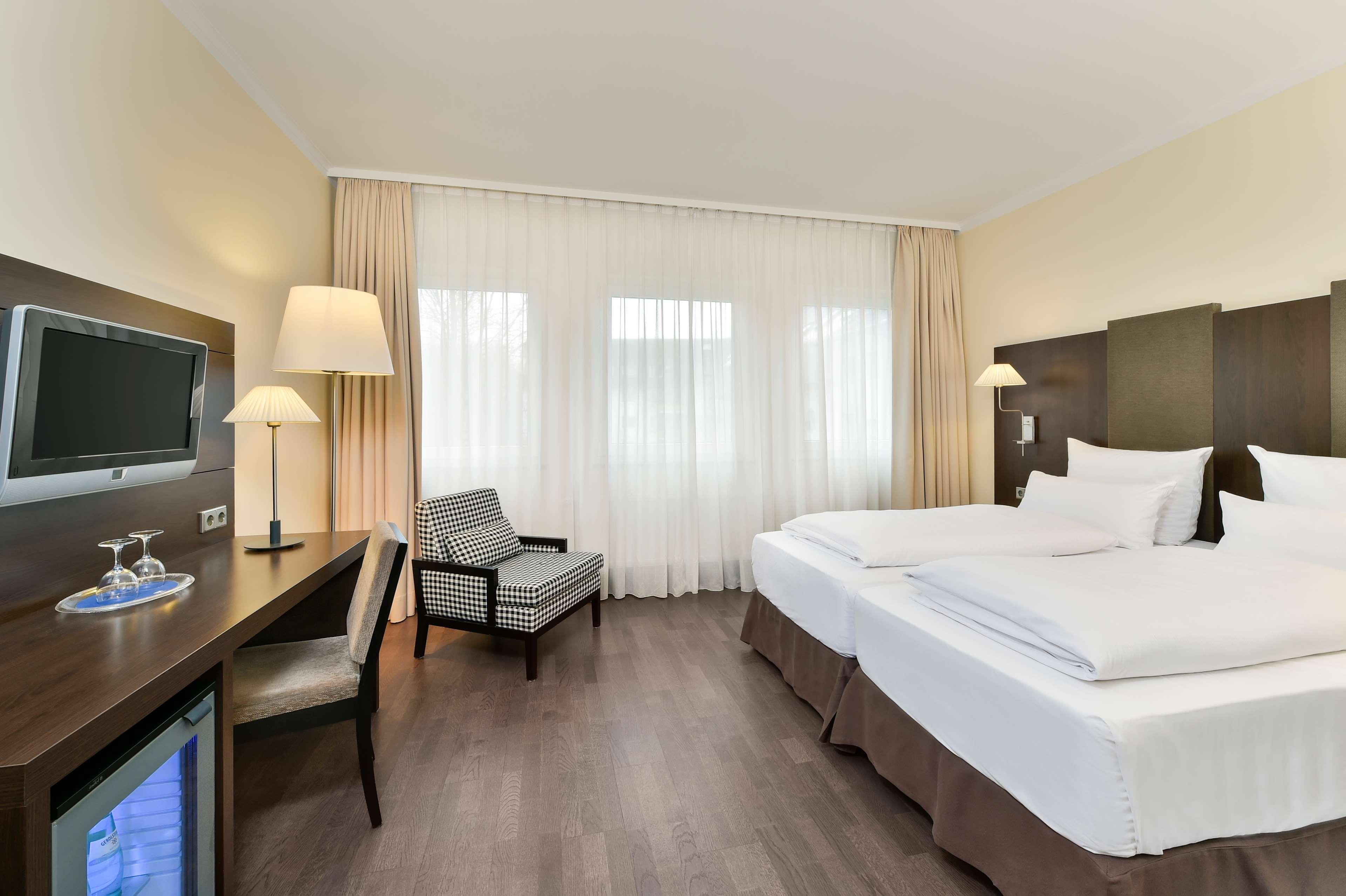 Nh Süd Hotel 3*