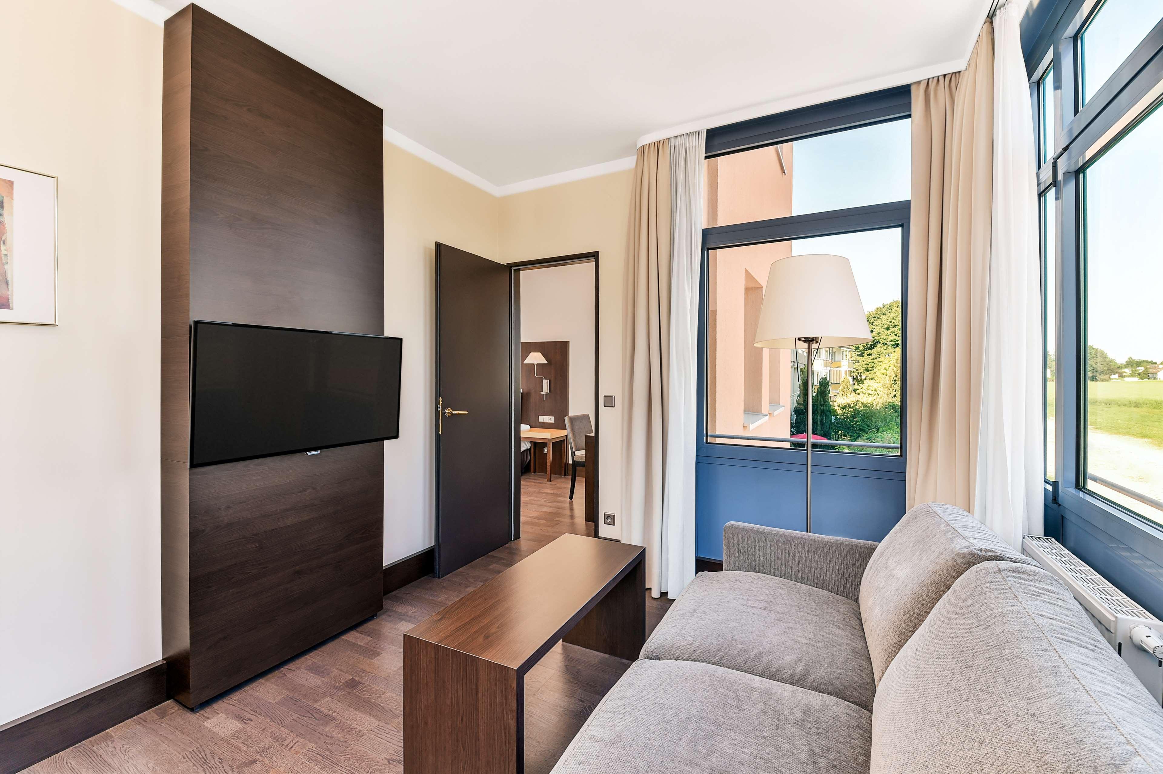 Nh Süd Hotel 3*